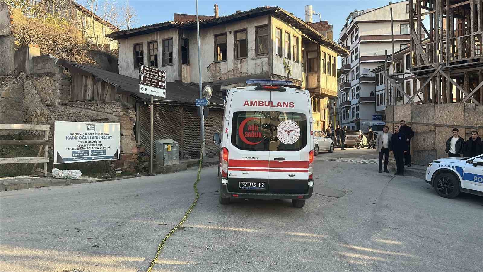 Caddede kovaladığı şahsı tüfekle vurdu 9 caddede kovaladigi sahsi tufekle vurdu 5 k7uhPEU7