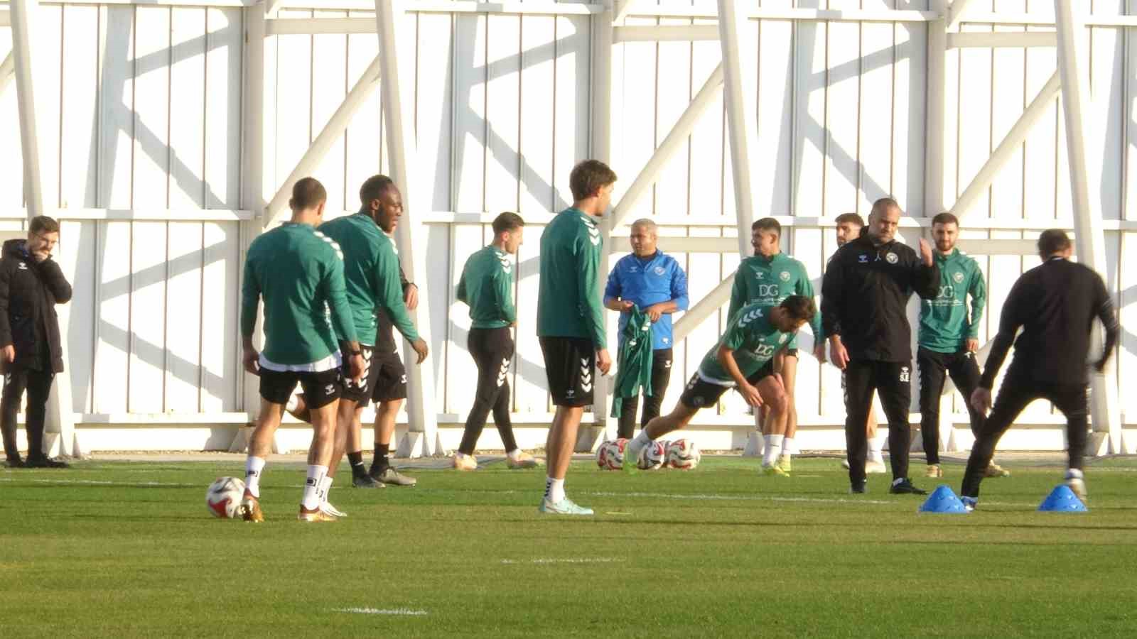 cagdas atan umudumuz yuksek oyuncularima guveniyorum 2