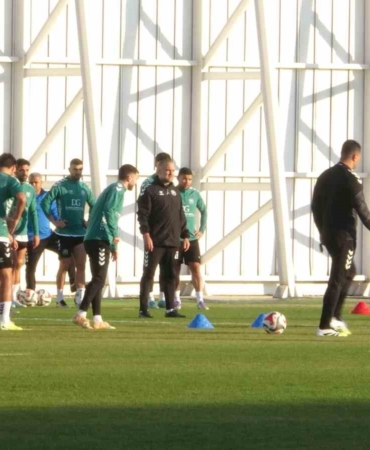 cagdas-atan-umudumuz-yuksek-oyuncularima-guveniyorum-DH7pfN2i.jpg