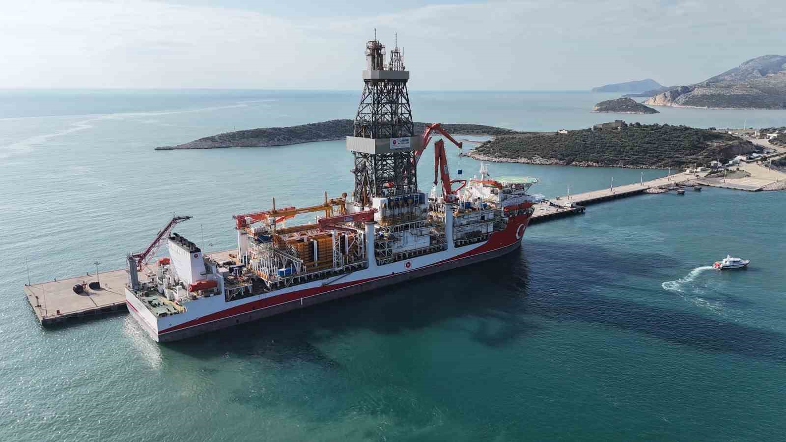 cagri bey sondaj gemisi somali yolcusu 2 J6a6khZk