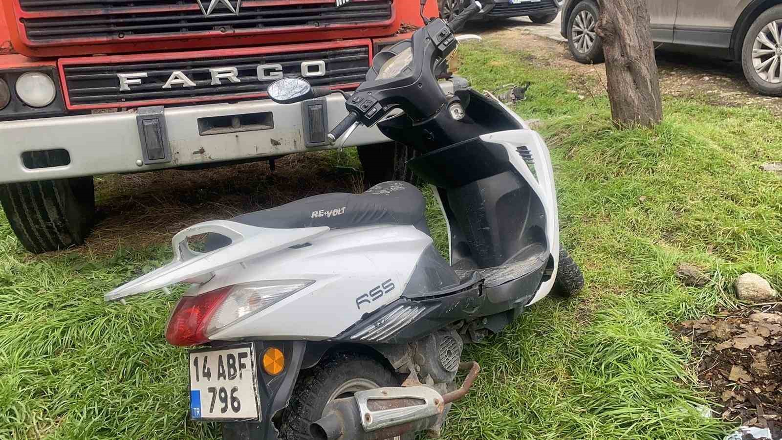 caldiklari motosikleti calistiramayan hirsizlar zarar verip birakti 2 KK1OuXGi