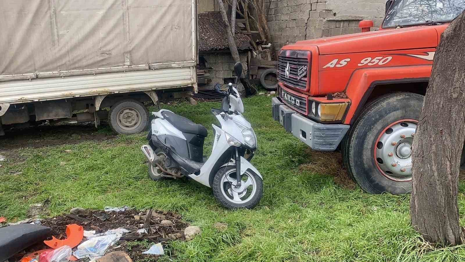 caldiklari motosikleti calistiramayan hirsizlar zarar verip birakti 4 7rlHfguA