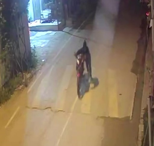 calinan motosikletinin pesine dustu hirsizlara yetisemedi 1 OfQOKD5L