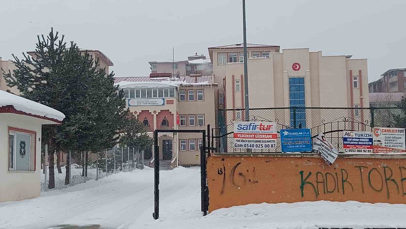 cam silerken 3 kattan dusen ogretmen son yolculuguna dualarla ugurlandi 4 62LBAhEc