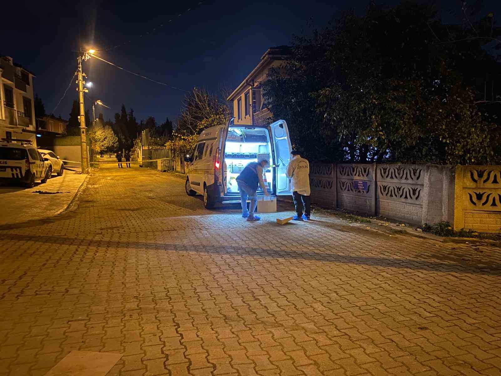 camasirhanede bicakli kavga 1 olu 1 yarali 4 qrBkcCsS