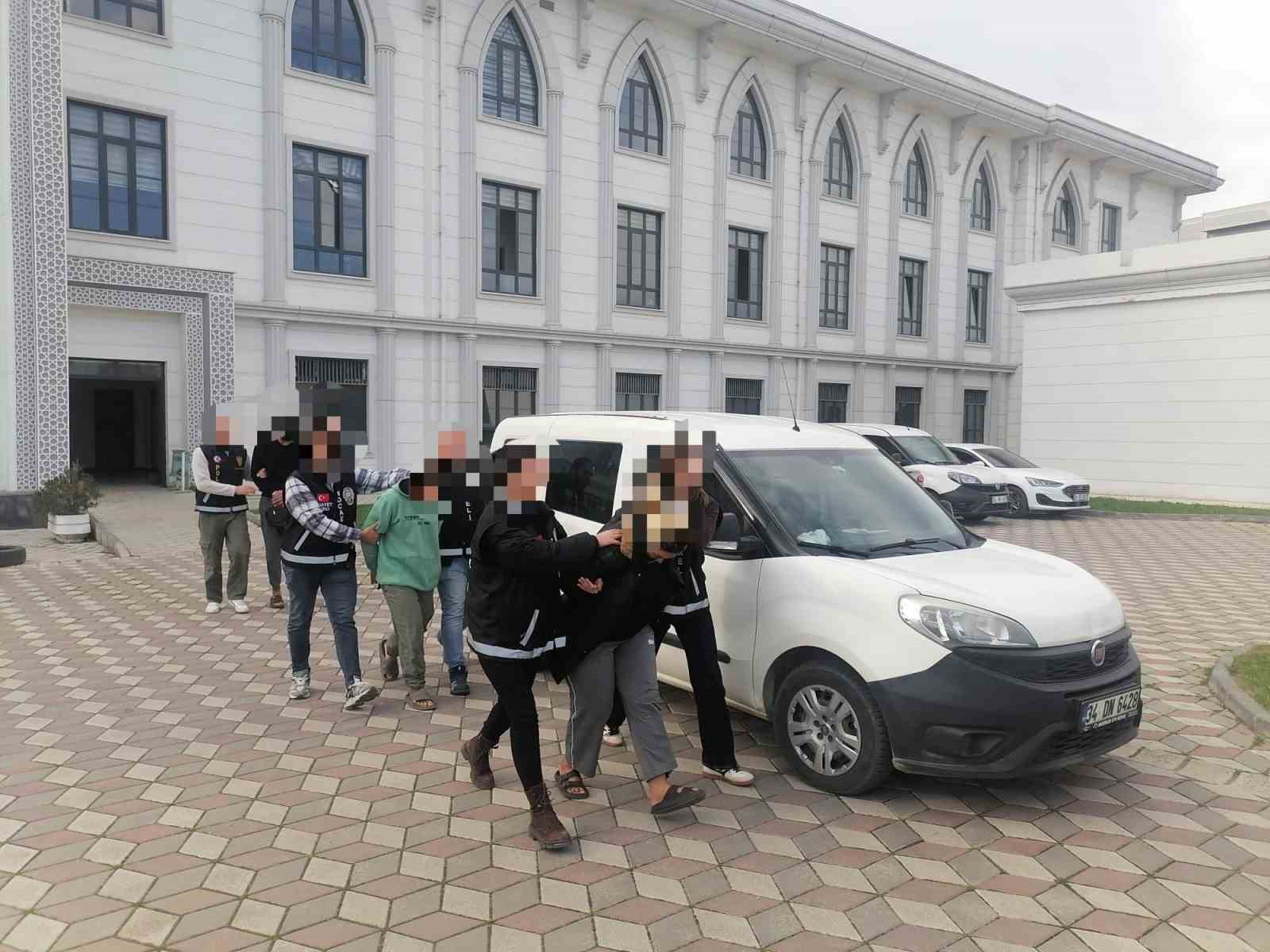 camasirhanedeki cinayetle ilgili 4 supheli tutuklandi 2