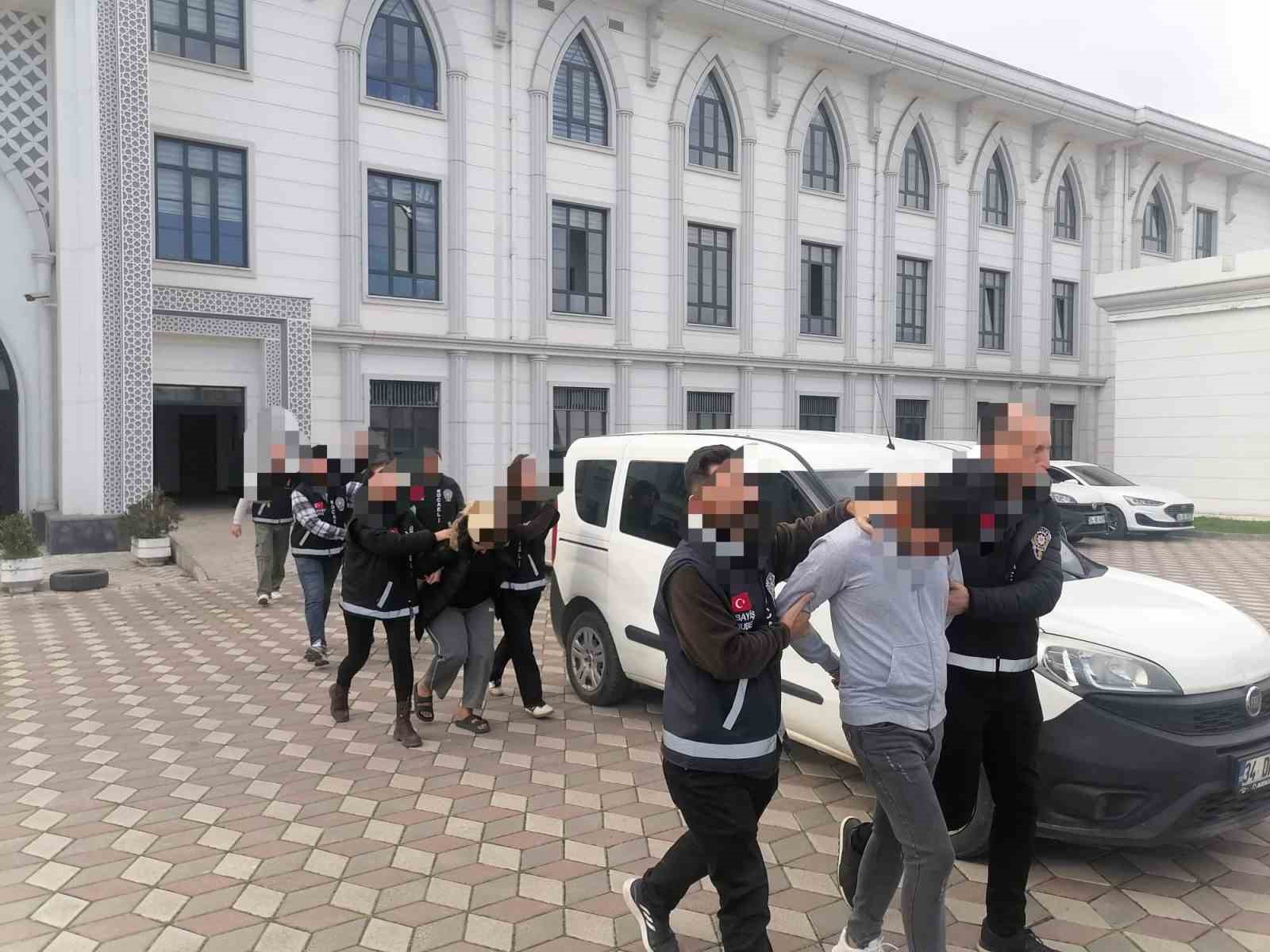 camasirhanedeki cinayetle ilgili 4 supheli tutuklandi 7 CUKPsYek
