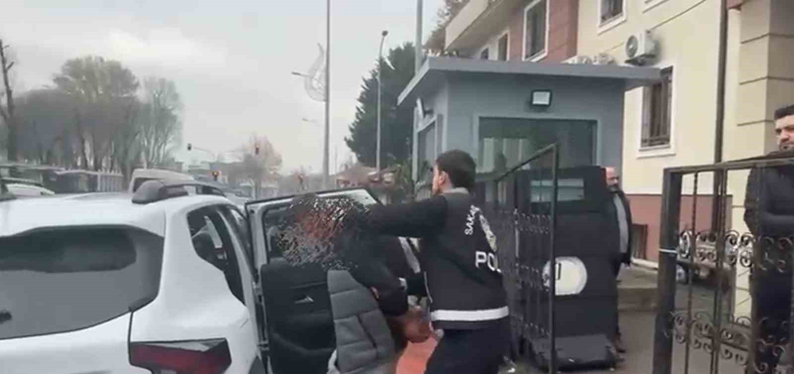 camiden elektronik esya istasyondan tir calan supheli temde yakalandi 2 8XL5hl6z