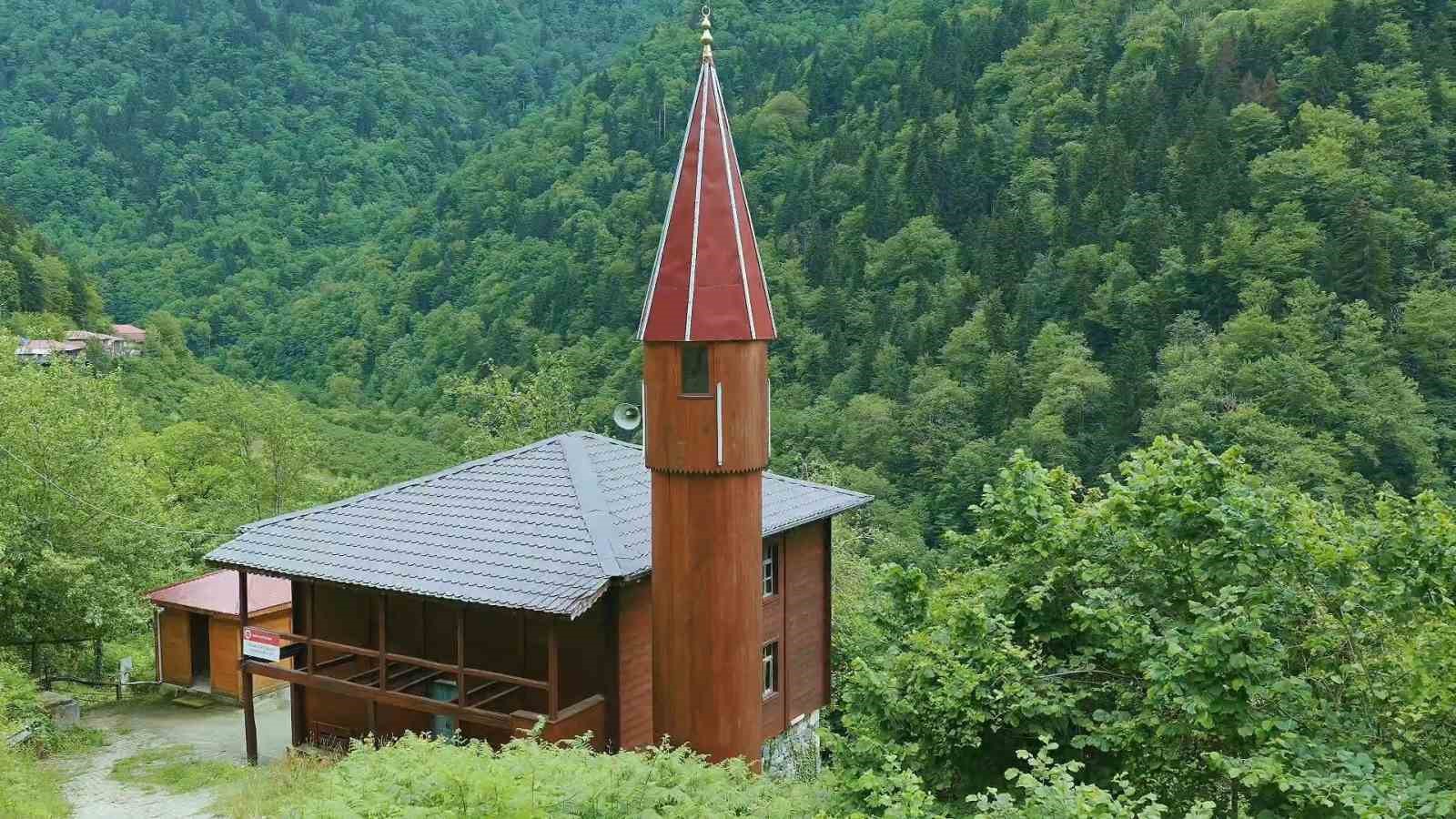 camili havzasindaki 175 yillik ahsap cami babadan ogula korunuyor 6 pMyh71Uw