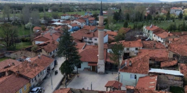 caminin-duvar-boslugundaki-sir-yuzyillar-sonra-ortaya-cikti-WEzwfMSu.jpg