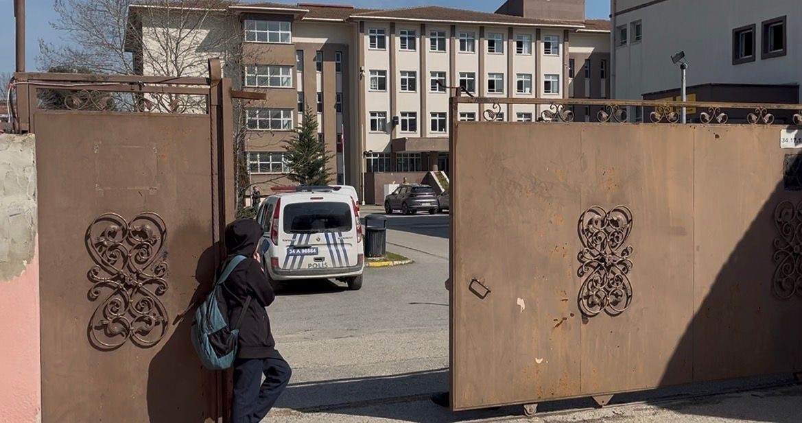 can guvenligimiz yok dedi ogrencisi tarafindan olduruldu 2 C9smChiz