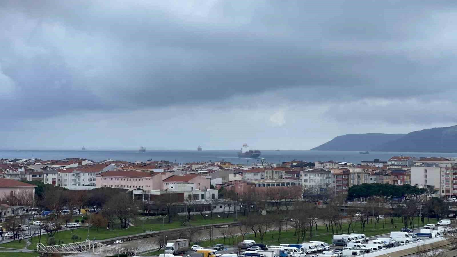 canakkale bogazi cift yonlu trafige acildi 1 GcuyQpGT