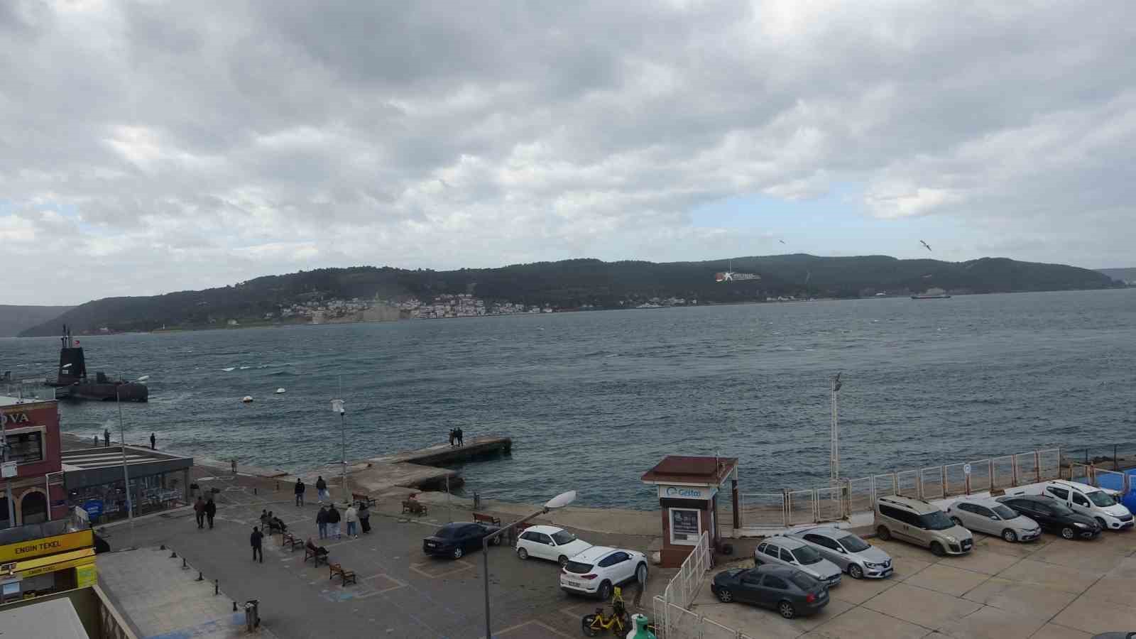 canakkale bogazi firtina nedeniyle trafige kapandi 1