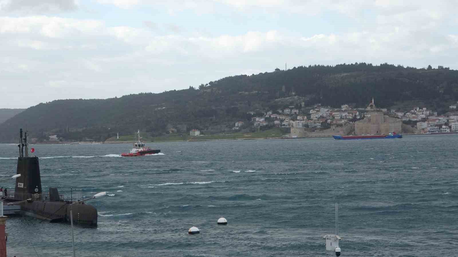 canakkale bogazi firtina nedeniyle trafige kapandi 6 TUWsQnNP