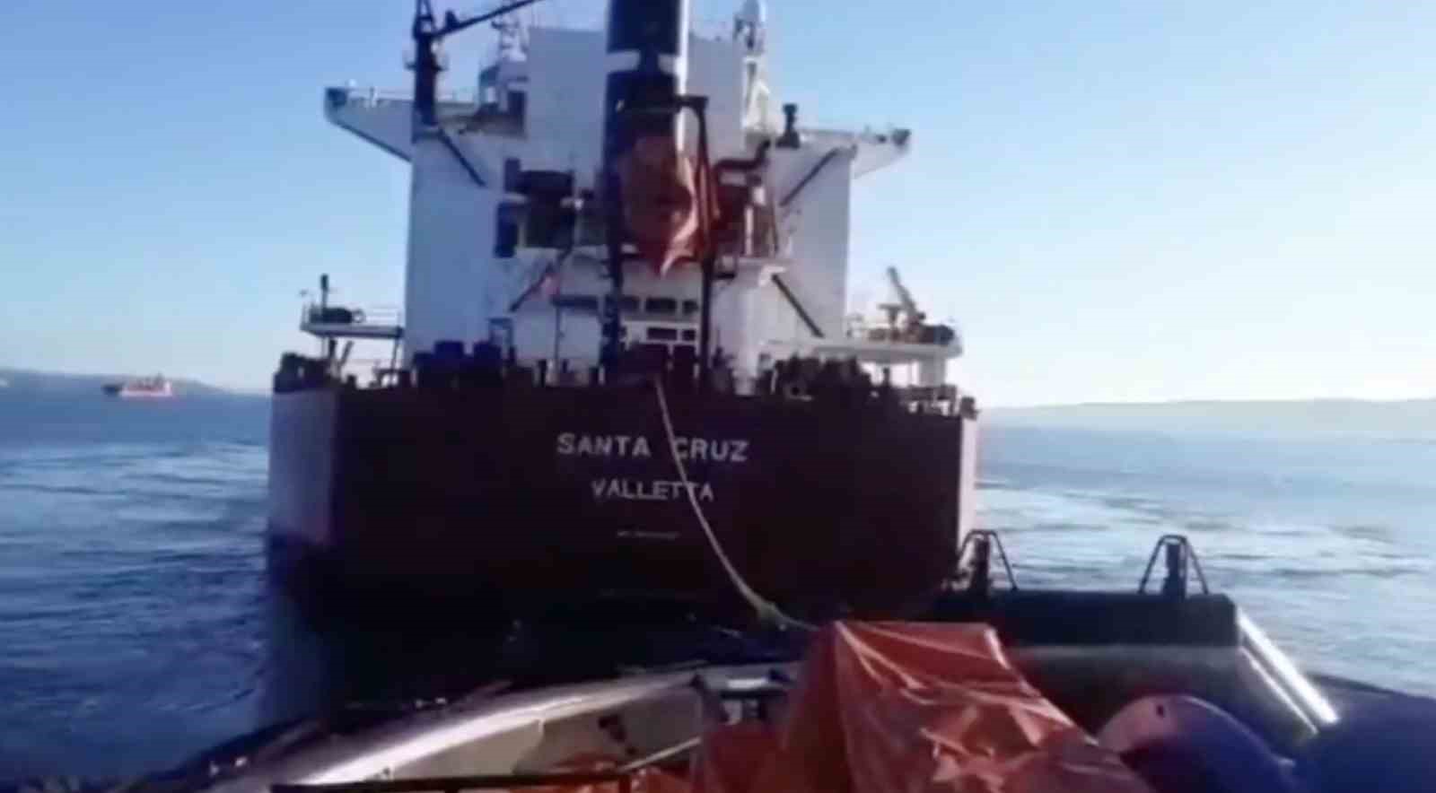 canakkale bogazinda dokme yuk gemisi makine arizasi yapti 1 JW8PjDZr