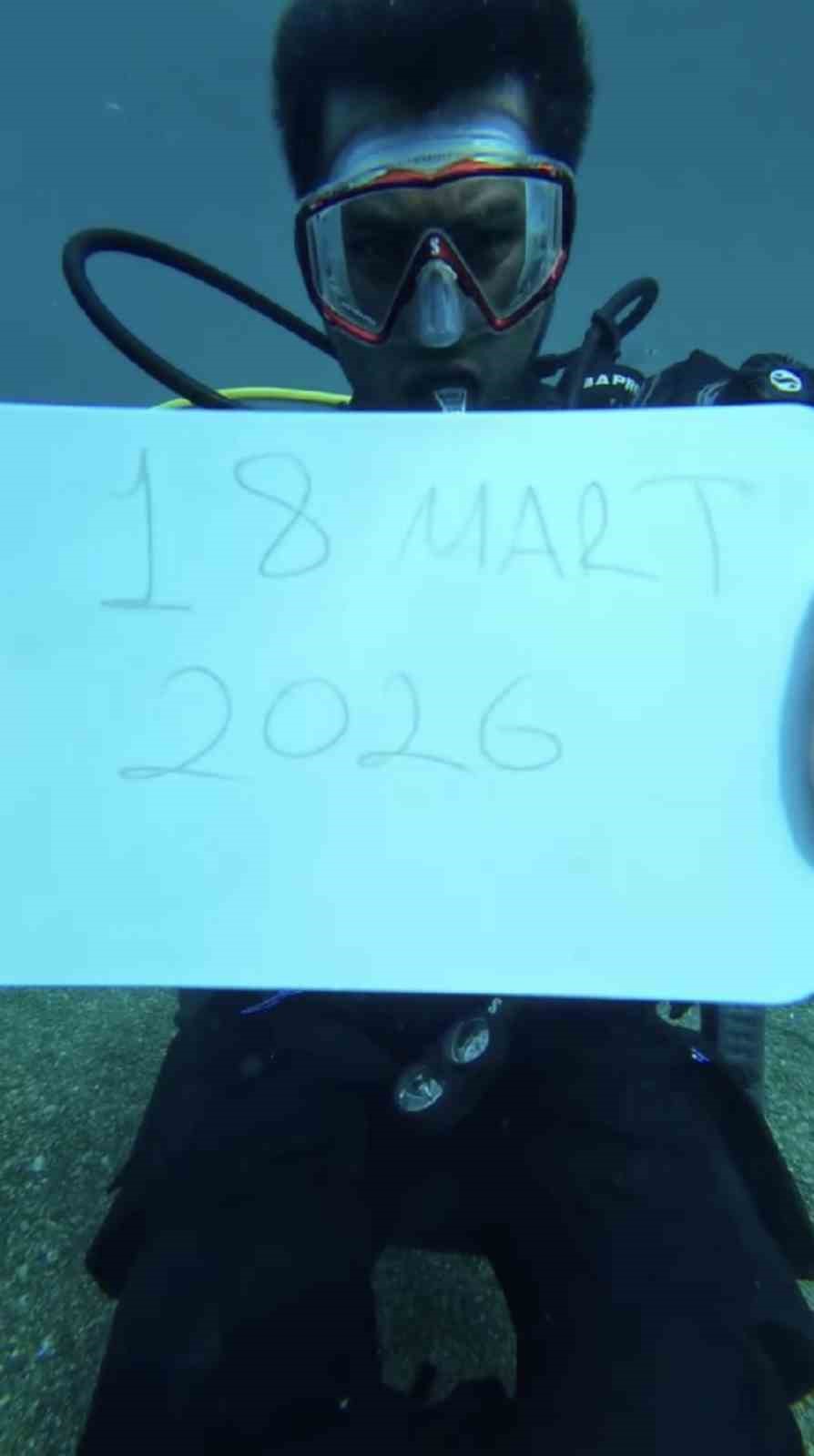 canakkale bogazinda iddiali dalis denemesi hedefi 36 saat su altinda kalmak 1 f8IgW2Qr
