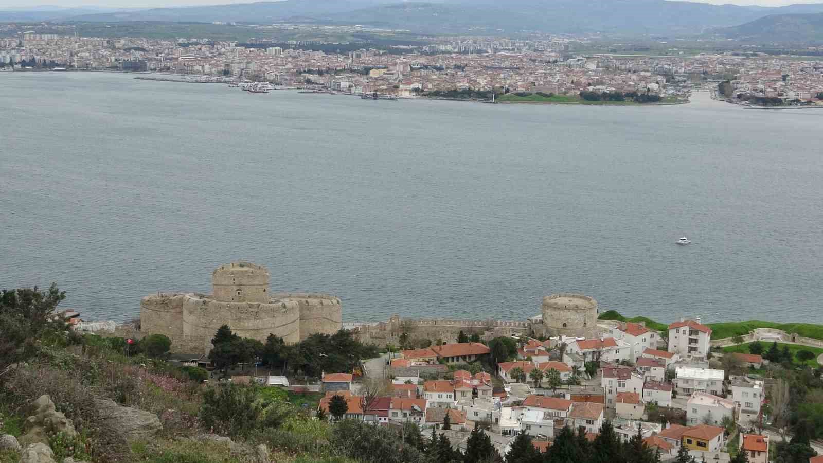 canakkale bogazindaki bombardimanin en net goruldugu baykus iskelesi ve cephe hatti drone ile goruntulendi cylmd973