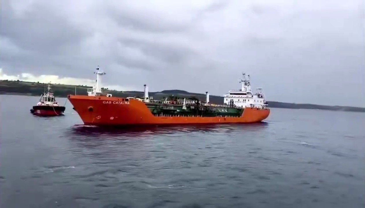 canakkale bogazindan gecen tanker makine arizasi yapti 2