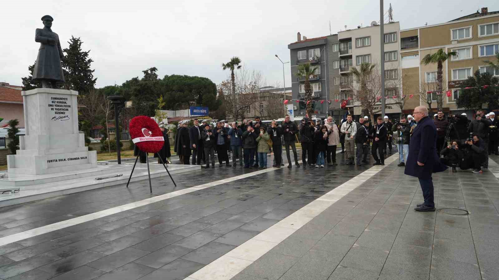 canakkale deniz zaferinin 111inci yil coskusu 3 LgVBCVYb