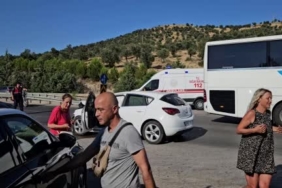 Biçerdöverden sıçrayan kıvılcım tarım arazisini kül etti 1 thumbnail