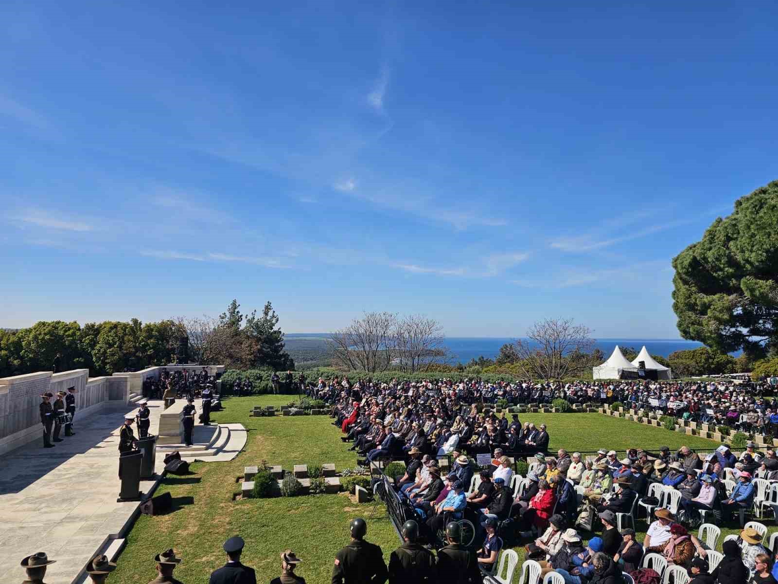 canakkale kara savaslarinda hayatini kaybedenler yalniz camda anildi 3 93gTWJbV
