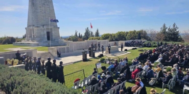 canakkale-kara-savaslarinda-hayatini-kaybedenler-yalniz-camda-anildi-AaC6WZZZ.jpg