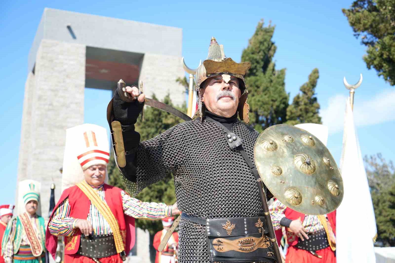 Çanakkale Kara Savaşları’nın 111. yıl dönümü etkinlikleri Şehitler Abidesi’nde törenle başladı 15 canakkale kara savaslarinin 111 yil donumu etkinlikleri sehitler abidesinde torenle basladi 11 bQk48YNI