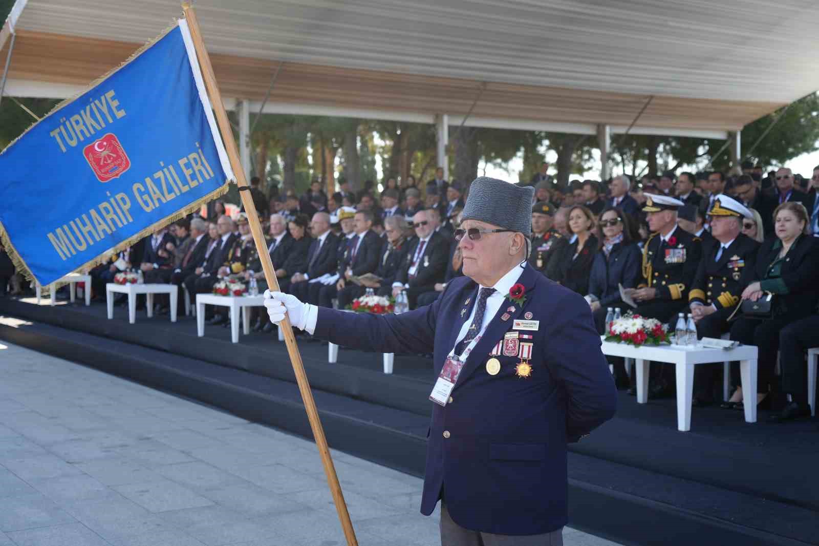 Çanakkale Kara Savaşları’nın 111. yıl dönümü etkinlikleri Şehitler Abidesi’nde törenle başladı 8 canakkale kara savaslarinin 111 yil donumu etkinlikleri sehitler abidesinde torenle basladi 4 UgdKTIAD