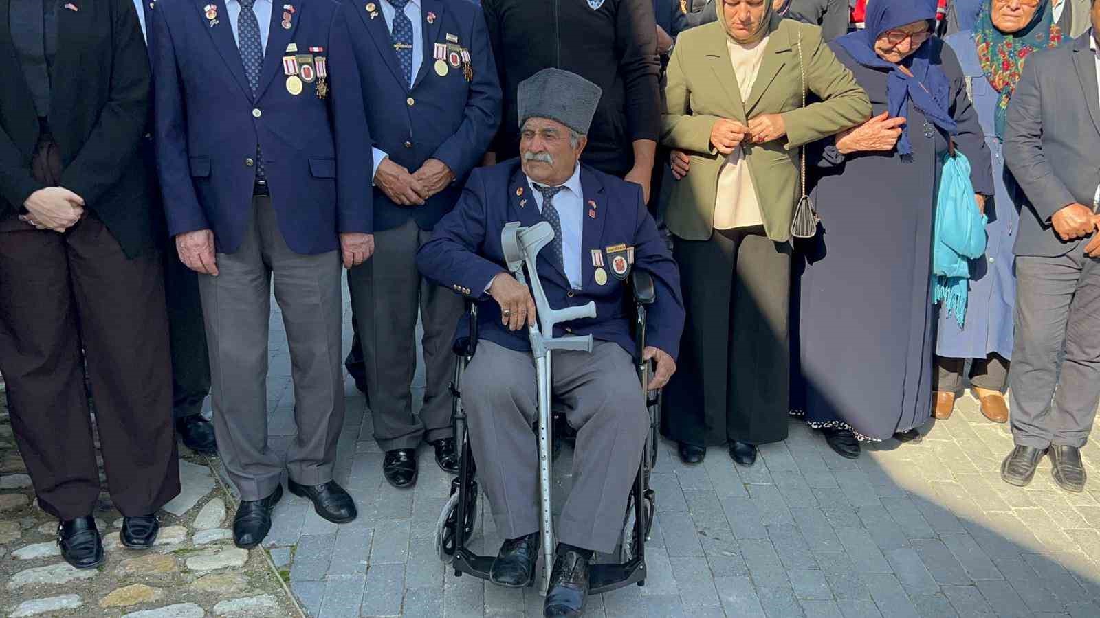 canakkale savaslarinin ilk sehitleri anildi 6 WlcjKlhe
