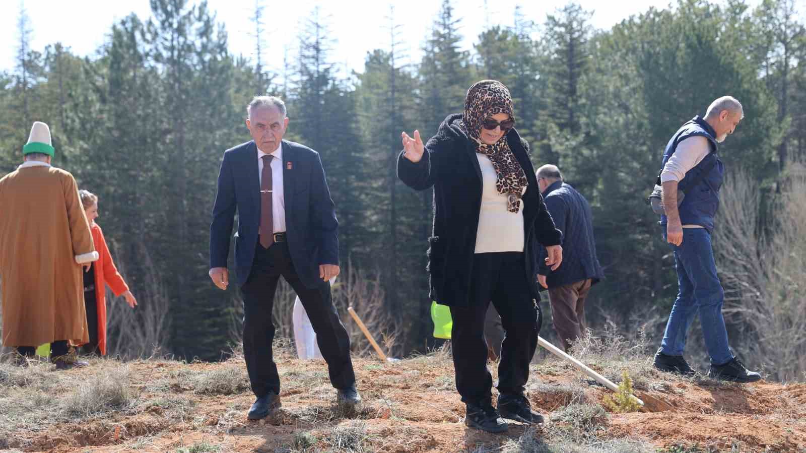 canakkale sehitleri icin 438 fidan toprakla bulustu 4