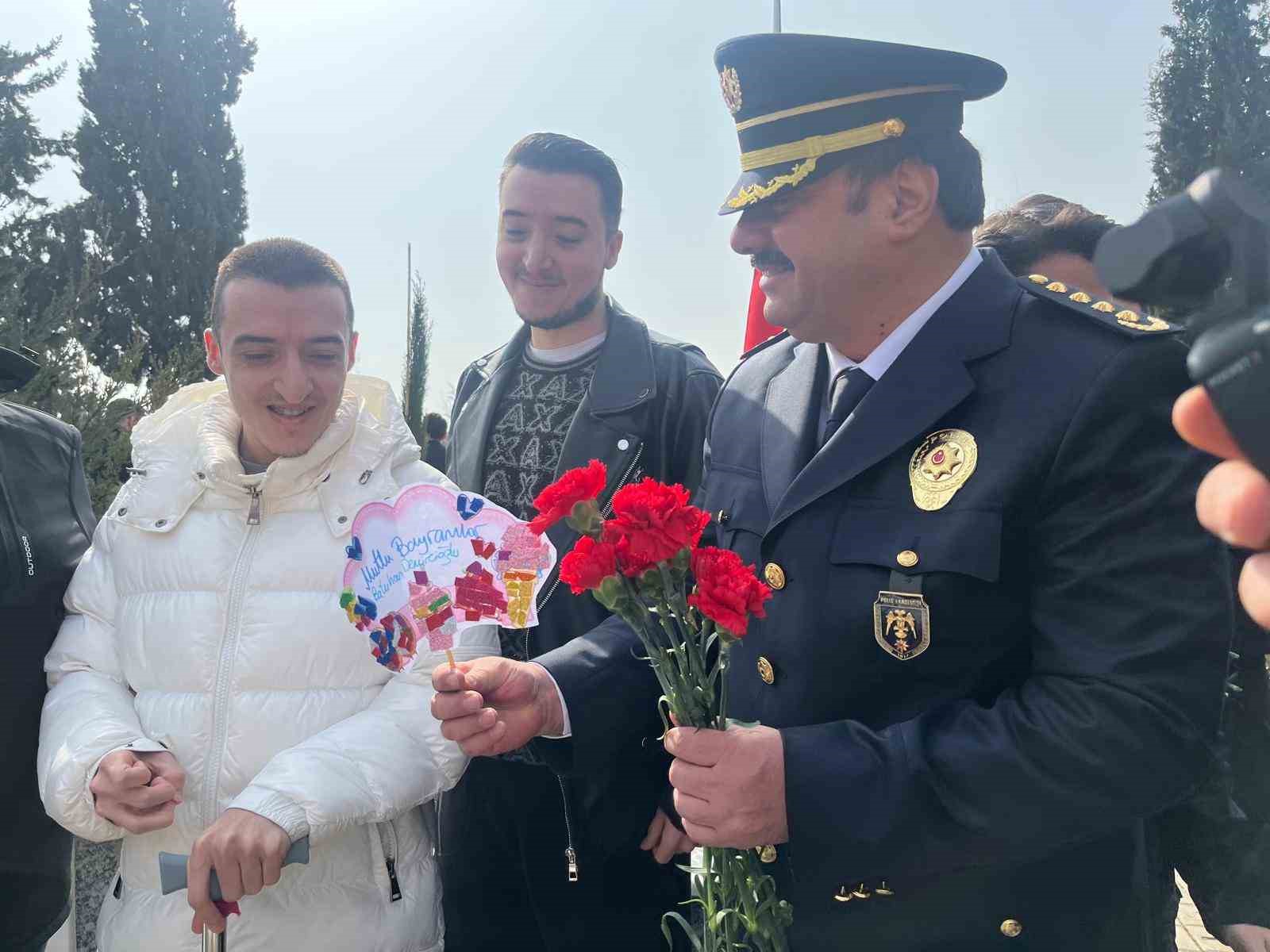 canakkale zaferinin 111inci yil donumunde bursa sehitlerini unutmadi 6