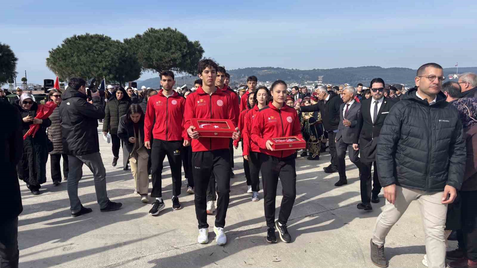 canakkalede 111 yillik zafer coskusu 14 9RlF1jwr