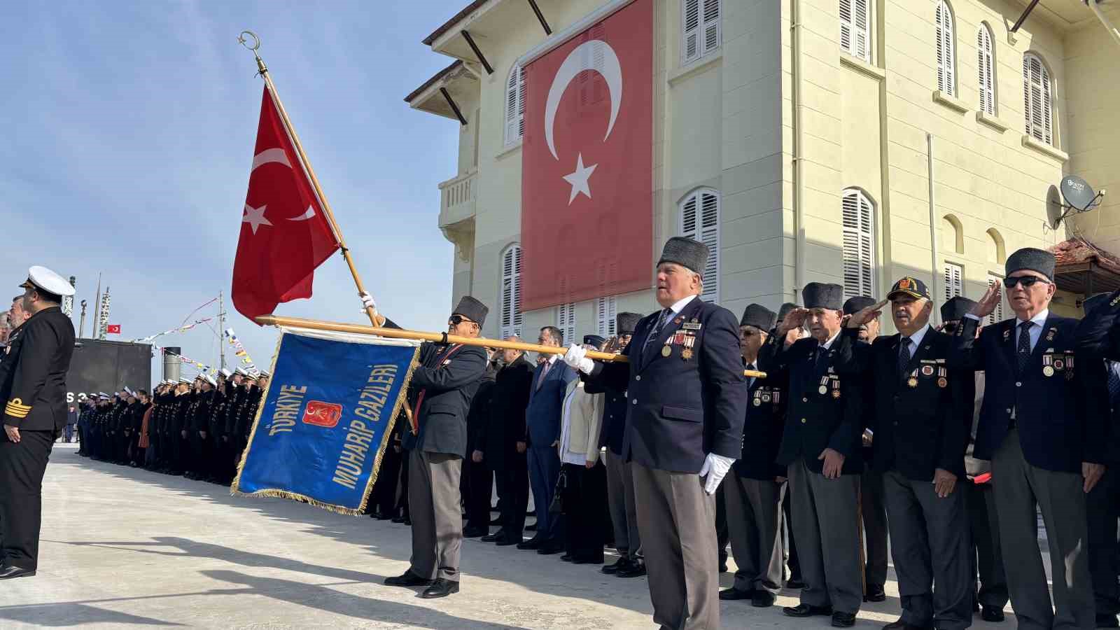 canakkalede 111 yillik zafer coskusu 2 ltMTtZTf