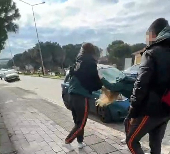 canakkalede 14 yasindaki kizin yasiti tarafindan darbedildigi iddiasi 0 31T5tKOg