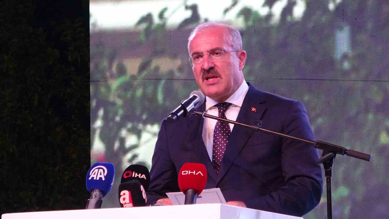 Çanakkale’de 15 Temmuz anma etkinlikleri düzenlendi 5 canakkalede 15 temmuz anma etkinlikleri duzenlendi 1 TSsMjj4e