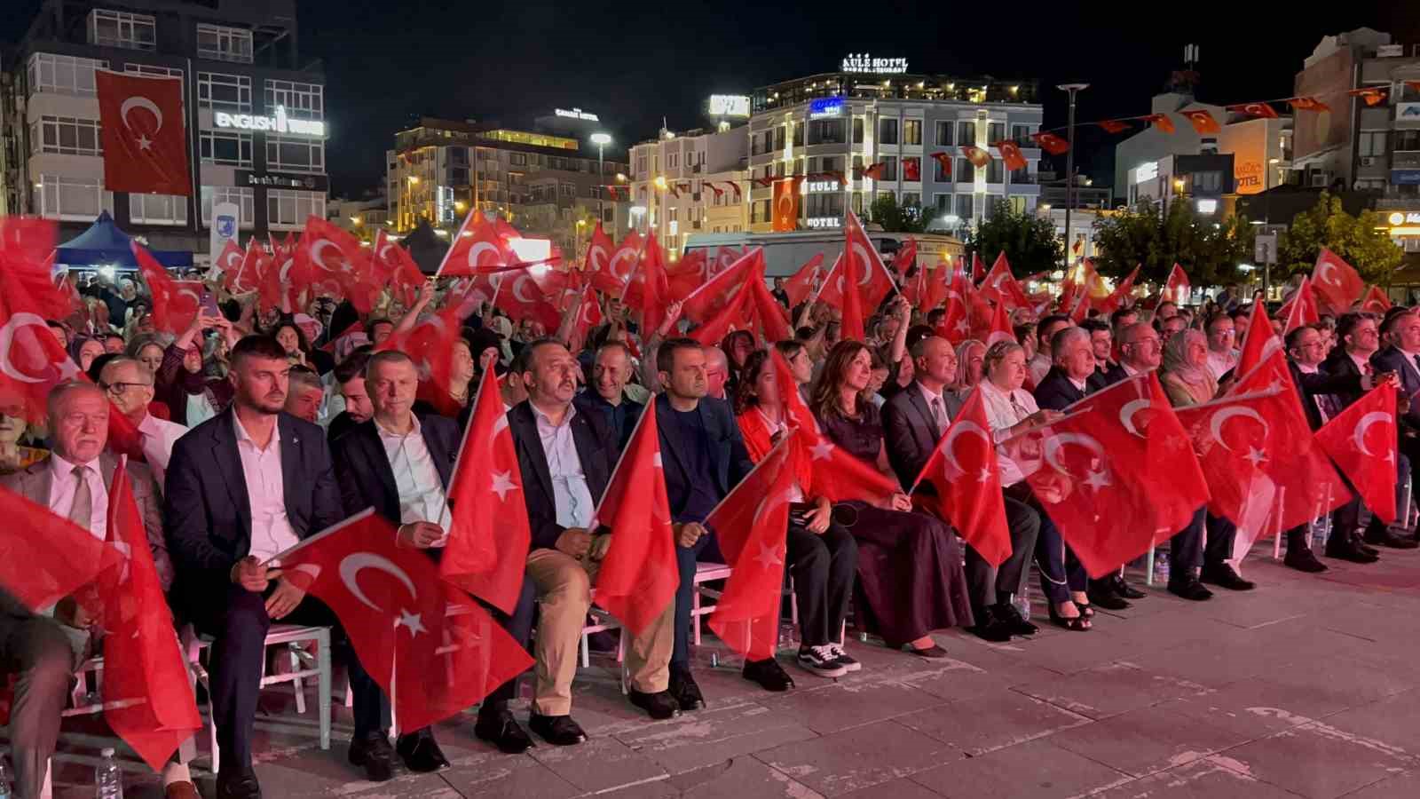 Çanakkale’de 15 Temmuz anma etkinlikleri düzenlendi 11 canakkalede 15 temmuz anma etkinlikleri duzenlendi 7 kORaaAH1