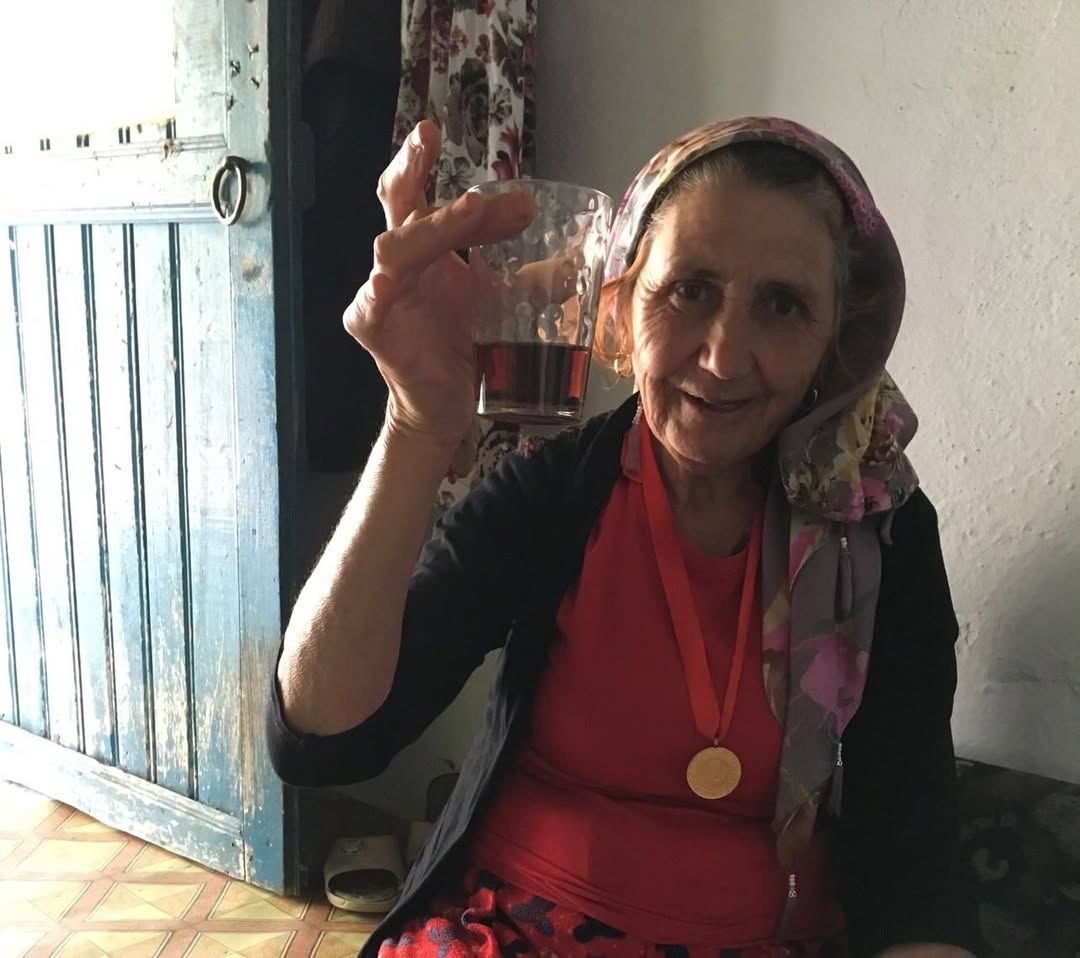 canakkalede 40 yildir beraber yasadigi kadini doverek oldurdugu iddiasi 3 HZNSIjvg