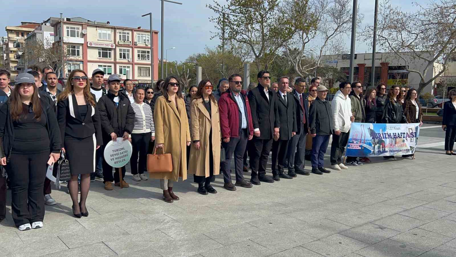 Çanakkale’de 50’inci Turizm Haftası kutlamaları coşkuyla başladı 8 canakkalede 50inci turizm haftasi kutlamalari coskuyla basladi 4