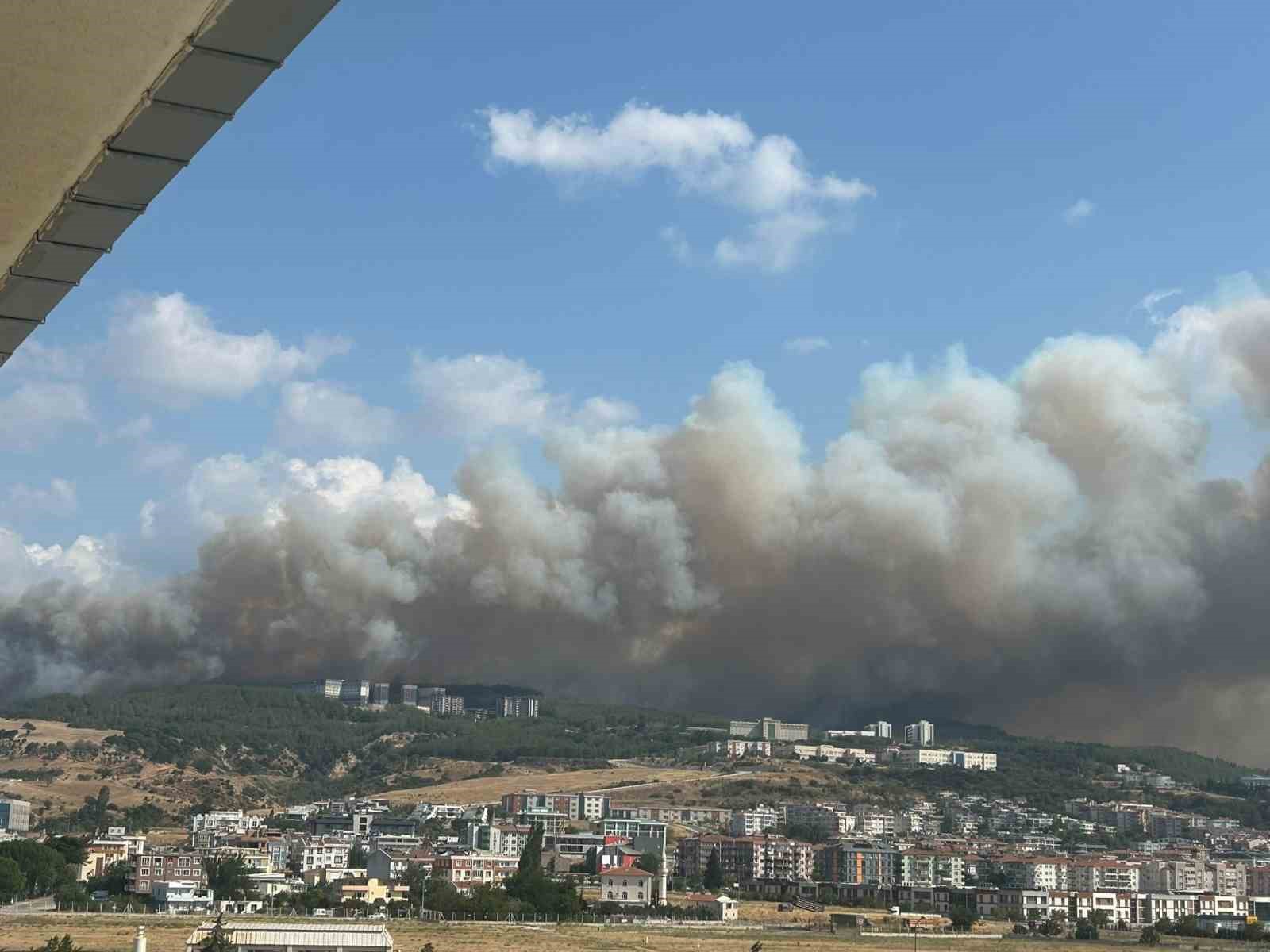 Çanakkale’de ateş savaşçıları 1 İHA, 4 Uçak, 6 Helikopter, 89 arazöz ve 1123 personel ile yangın sezonuna hazır 15 canakkalede ates savascilari 1 iha 4 ucak 6 helikopter 89 arazoz ve 1123 personel 8mS7UWqz