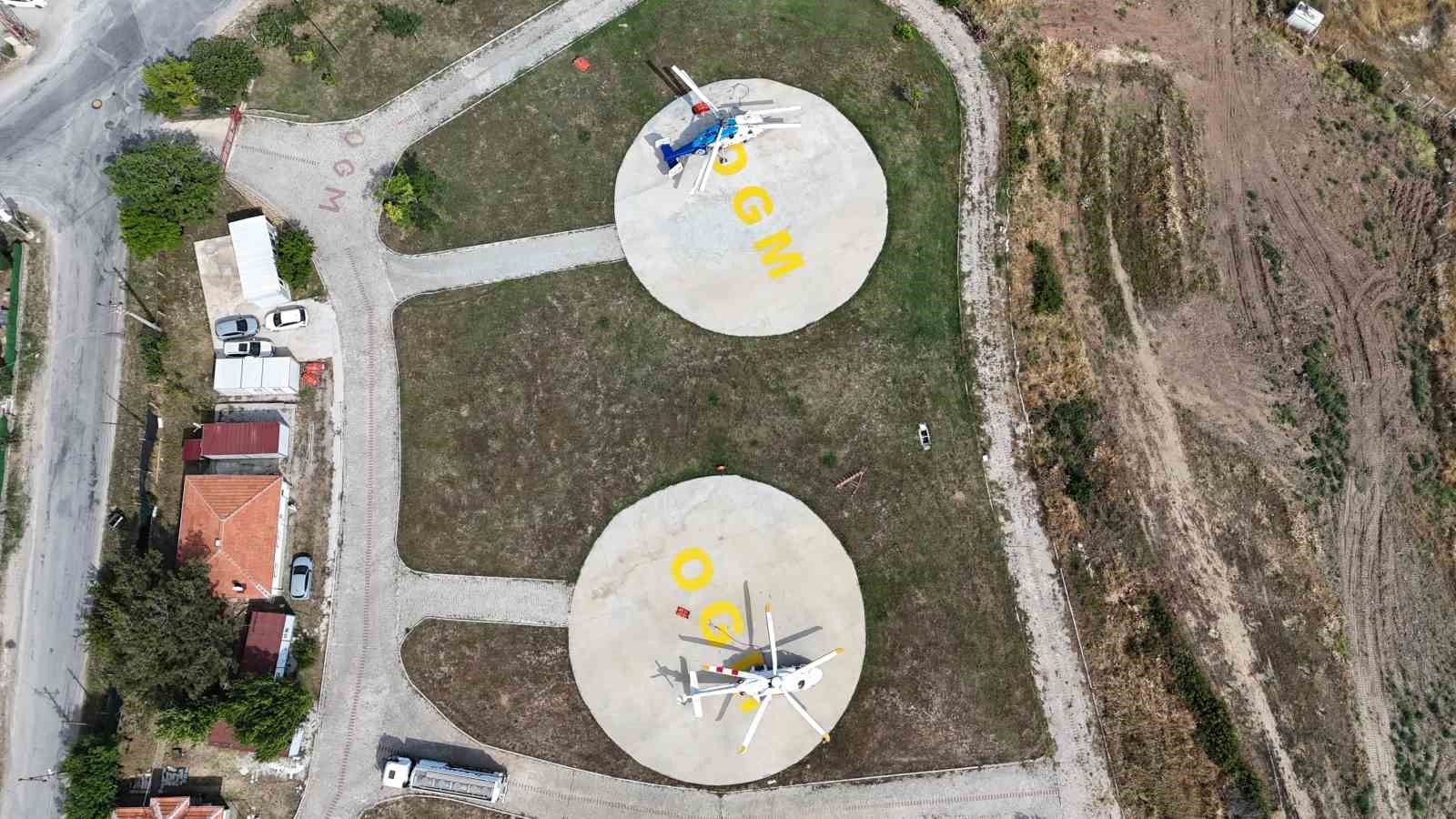 Çanakkale’de ateş savaşçıları 1 İHA, 4 Uçak, 6 Helikopter, 89 arazöz ve 1123 personel ile yangın sezonuna hazır 5 canakkalede ates savascilari 1 iha 4 ucak 6 helikopter 89 arazoz ve 1123 personel Qw78AKR5