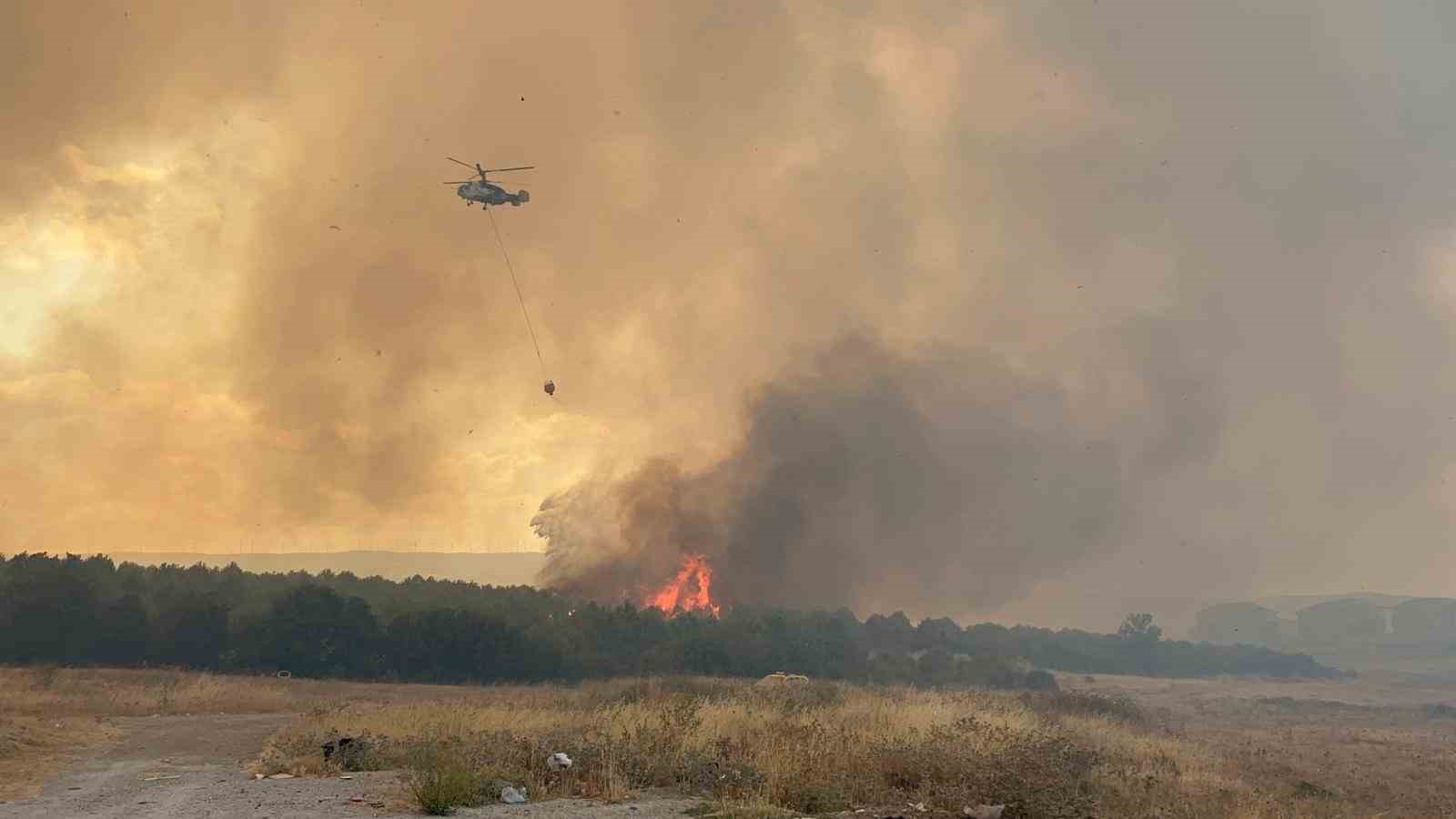 Çanakkale’de ateş savaşçıları 1 İHA, 4 Uçak, 6 Helikopter, 89 arazöz ve 1123 personel ile yangın sezonuna hazır 14 canakkalede ates savascilari 1 iha 4 ucak 6 helikopter 89 arazoz ve 1123 personel pGOIY6lt