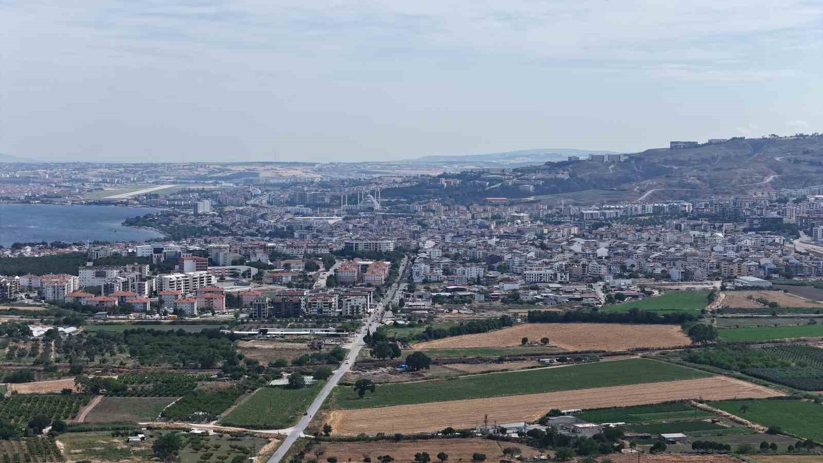 Çanakkale’de ateş savaşçıları 1 İHA, 4 Uçak, 6 Helikopter, 89 arazöz ve 1123 personel ile yangın sezonuna hazır 8 canakkalede ates savascilari 1 iha 4 ucak 6 helikopter 89 arazoz ve 1123 personel puTOKcEs