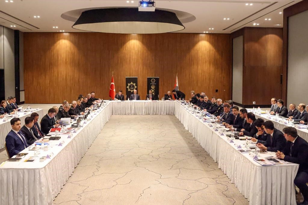 canakkalede bakan yardimcisi celikin katilimiyla narkotik suclarla mucadele degerlendirmesi yapildi 3 WzT6VQPY
