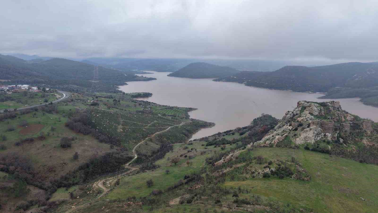 canakkalede barajlar doldu saricay tasabilir 0 WtzizuNr