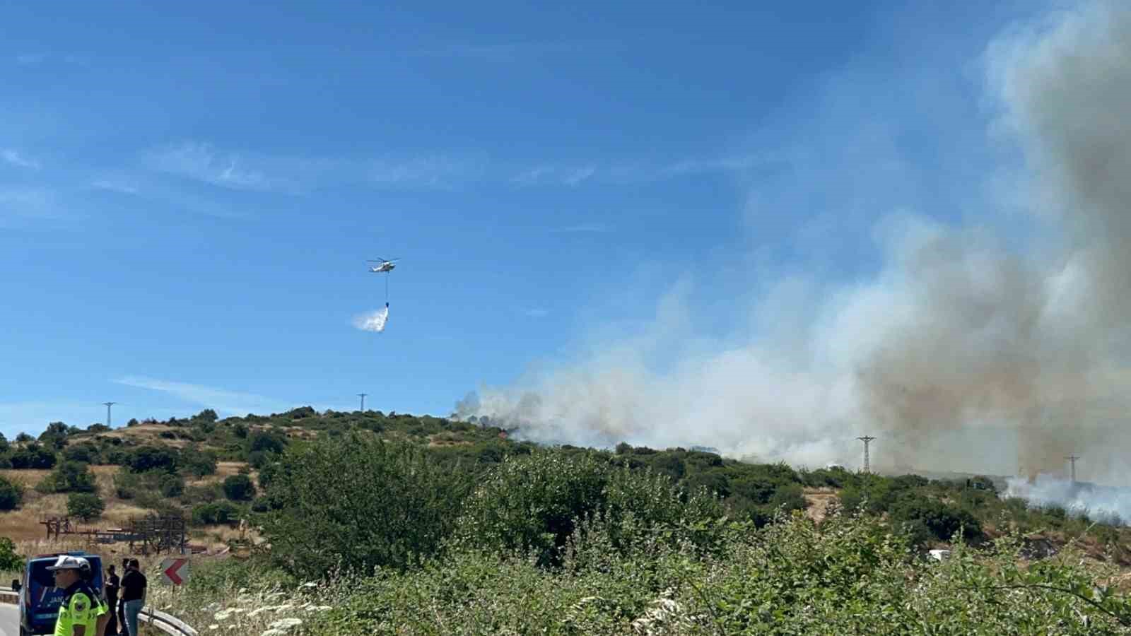 Çanakkale’de bozuk orman sahasında yangın 7 canakkalede bozuk orman sahasinda yangin 3 U4pDnm5d