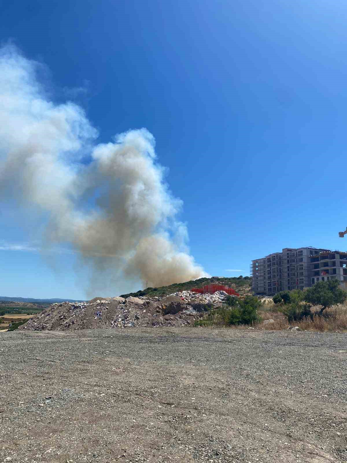 Çanakkale’de bozuk orman sahasında yangın 8 canakkalede bozuk orman sahasinda yangin 4 MlV5llFh