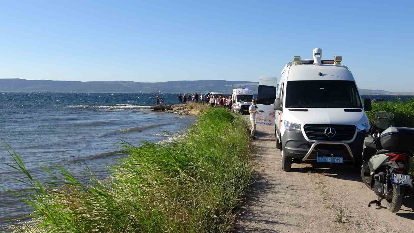 canakkalede denizde kaybolan 14 yasindaki kiz araniyor 0 6j5mVvdD