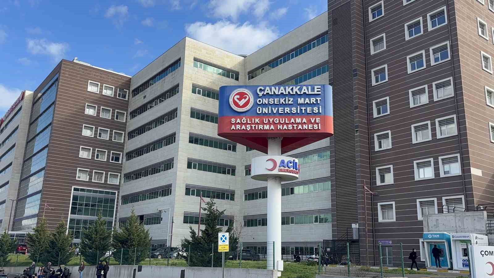 canakkalede esini 20 yerinden bicaklayan adam sonra kendini yaraladi 0 h2v7KNiw