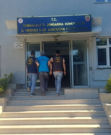 canakkalede-farkli-suclardan-aranan-10-supheli-tutuklandi-PS45Fh1T.jpg
