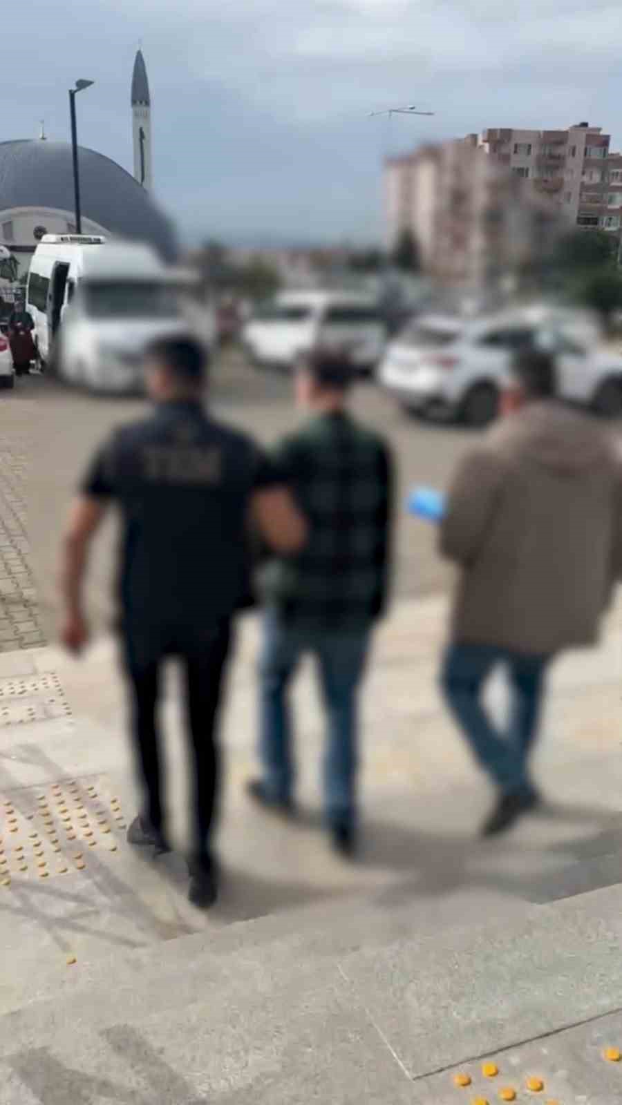 canakkalede fetoden aranan 2 supheli yakalandi 1 yJ9ARhWN